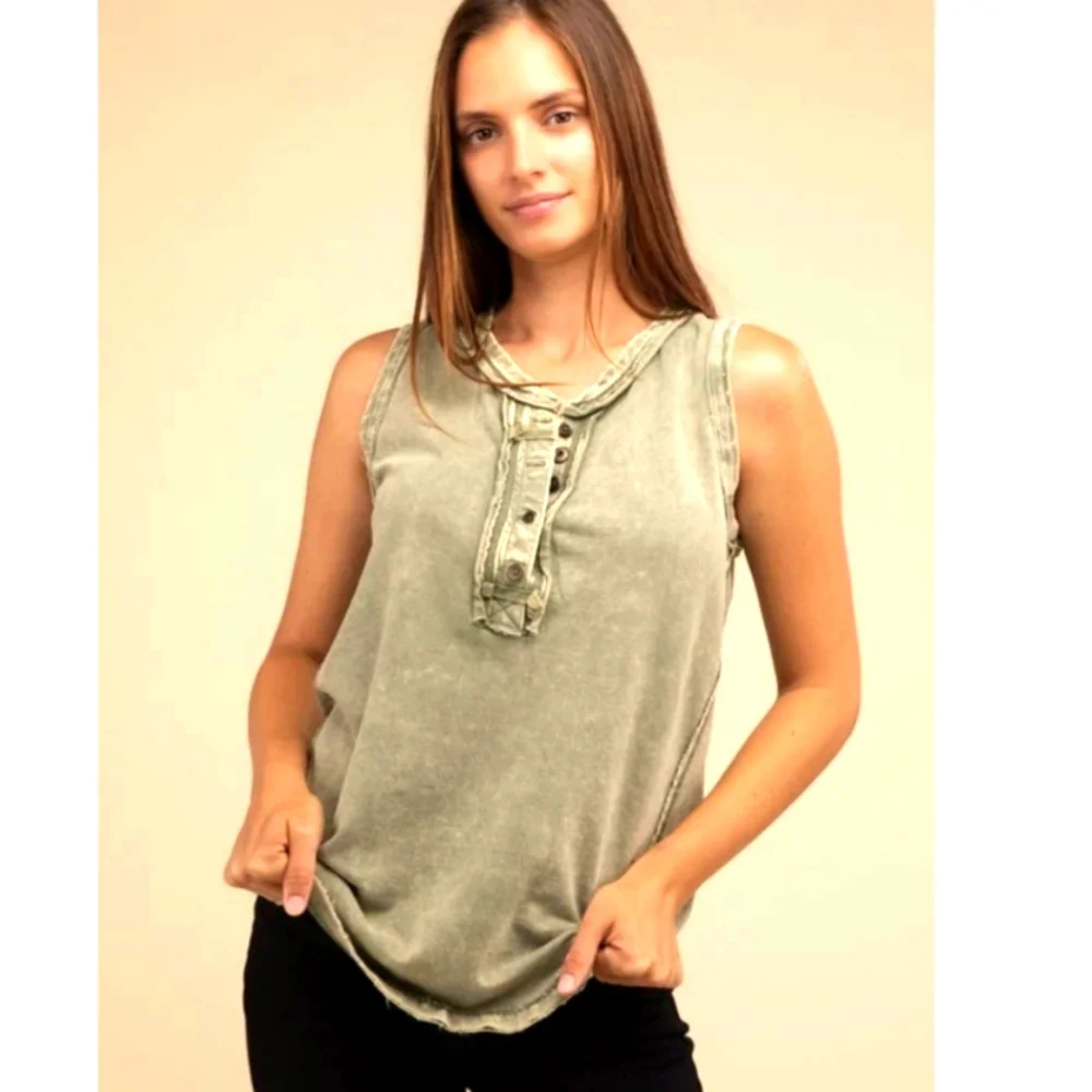 Zenana Half Button Raw Edge Washed Sleeveless Henley Top Light Olive Green - Picture 1 of 10